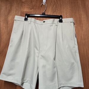 Haggar Men's Cool 18 Pleat Front Expandable